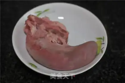 Make Spicy pig tongue step 0