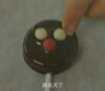 Make Moose-head chocolate cookies step 5
