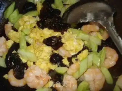 Make Mushu shrimp step 5