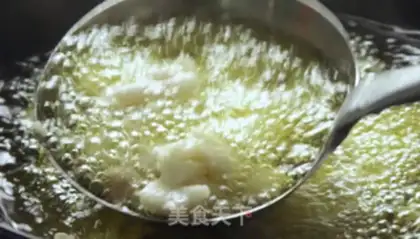 Make Sweet bean rolls step 3
