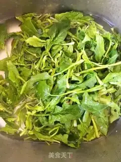 Make A spinach mix fan step 0
