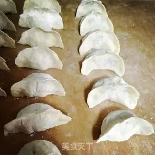 Make Sour soup and veggie dumplings step 5