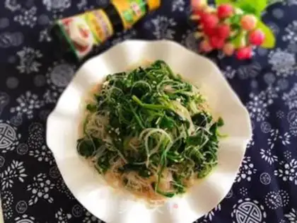 Make A spinach mix fan step 7