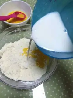 Make raisin scon step 3