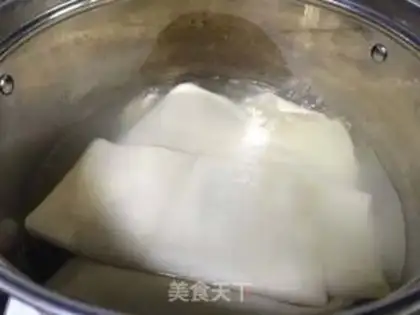 Make Pumpkin rolls step 1