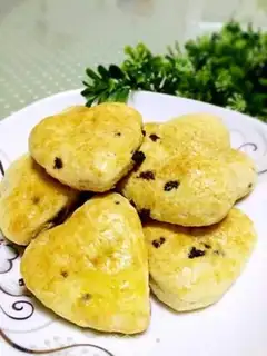 Make raisin scon step 8