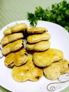 Make raisin scon step 9