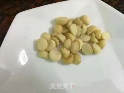 Make Fried cranberry bone step 1