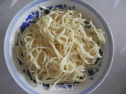Make Egg roll noodles step 2