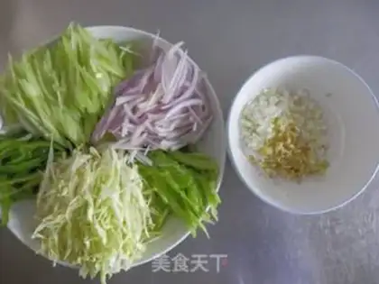 Make Egg roll noodles step 3