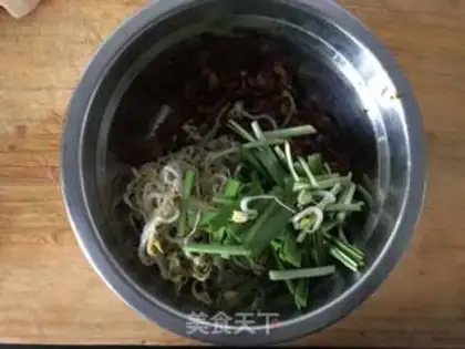 Make Spring rolls step 4