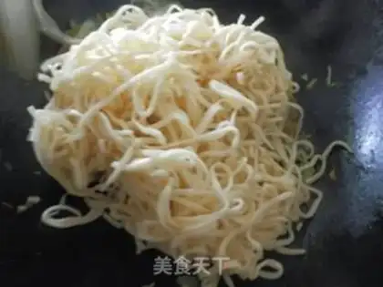 Make Egg roll noodles step 6