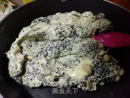 Make Peanut, black sesame cow, sugar step 9