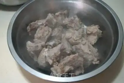 Make The mushroom ribs step 1