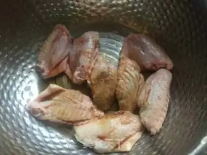 Make Fry wings step 1