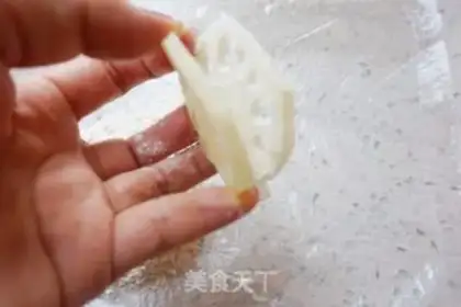 Make The fragrance box step 7
