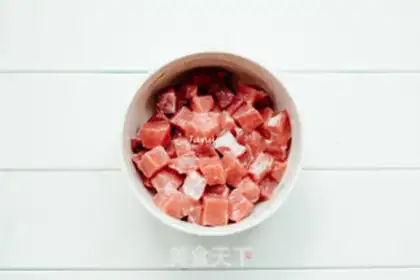 Make Black pepper apricot and beef step 0