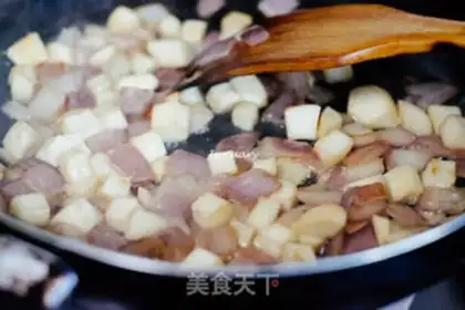 Make Black pepper apricot and beef step 4