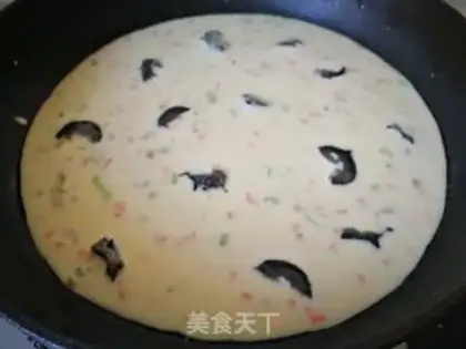 Make A sea cucumber salad step 3