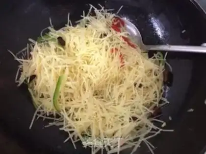 Make Spicy potatoes step 2