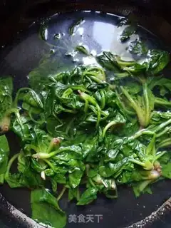 Make Fresh spinach soup step 0