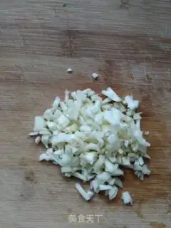 Make Garlic cabbage step 1