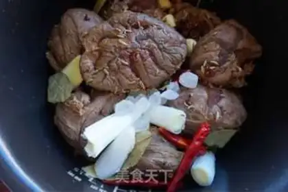 Make Beef sauce step 5