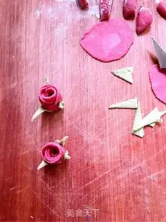 Make Red roses step 14