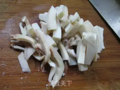 Make Peaches fried fish step 2