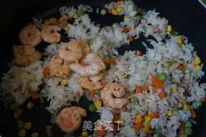 Make Shrimp egg buns step 4