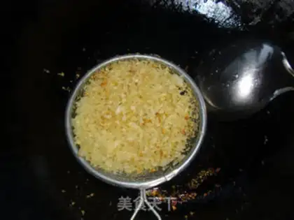 Make A garlic fan scallop step 1
