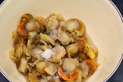 Make A garlic fan scallop step 3