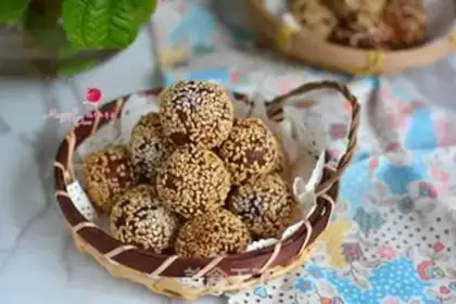 Make Potato sesame ball step 9
