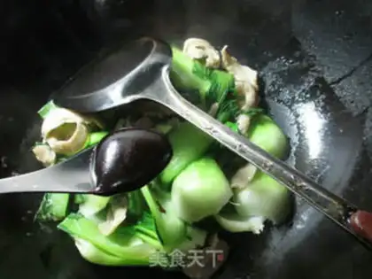 Make Seafood noodles step 4