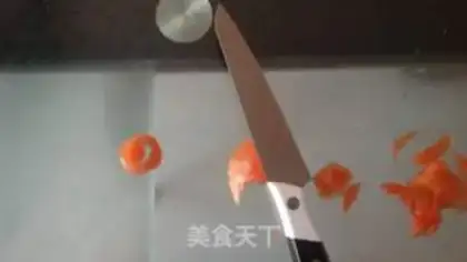 Make Orange chicks come to New Year