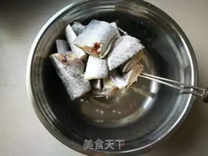 Make Red-fried fish step 0