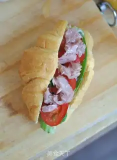 Make Tuna sandwich step 7
