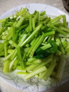 Make Celery with beef step 4