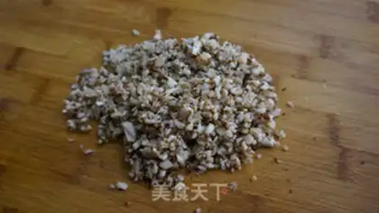 Make Sour mushroom egg fried rice step 4