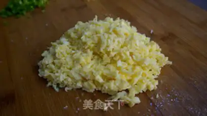 Make Sour mushroom egg fried rice step 8