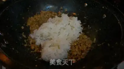 Make Sour mushroom egg fried rice step 12