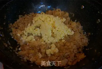 Make Sour mushroom egg fried rice step 13