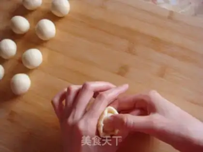 Make Red May of the White Skin step 9