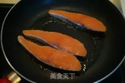 Make Fried salmon step 3