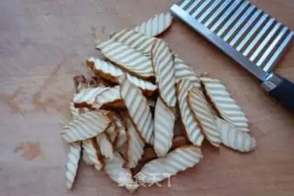 Make Garlic Dutch beans step 1