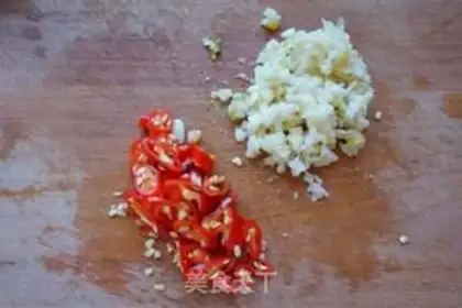 Make Garlic Dutch beans step 2