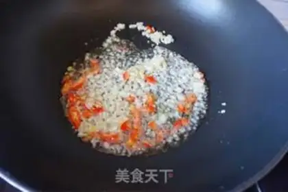 Make Garlic Dutch beans step 3