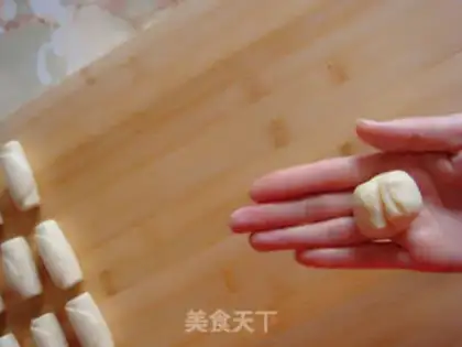 Make Red May of the White Skin step 17