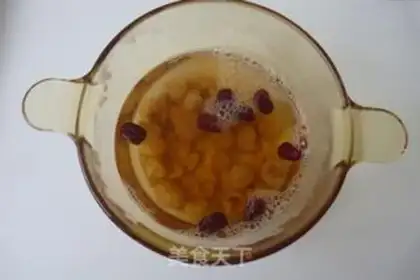 Make Red dates, yellow eggs and sugar step 3