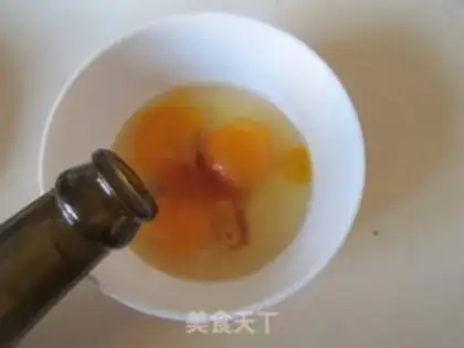 Make Tomato eggs, fried cake step 1